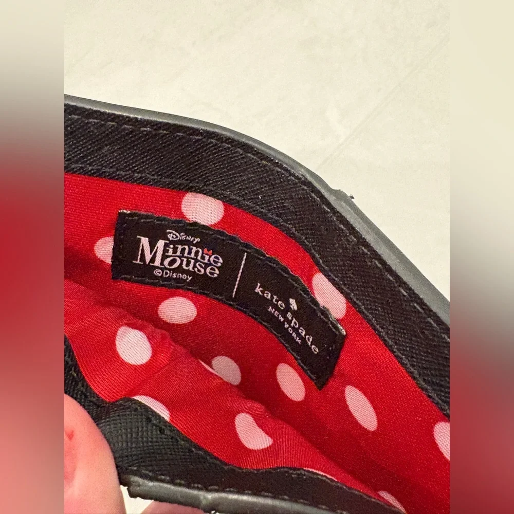 Kate Spade x Disney Minnie Mouse Adalyn Wallet Polka Dot Bow